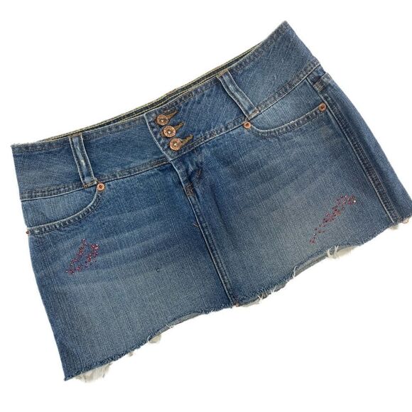 $5 ADD ON ITEM/NWOT BONGO LET ME B SHORT Jean skirt - Picture 3 of 11
